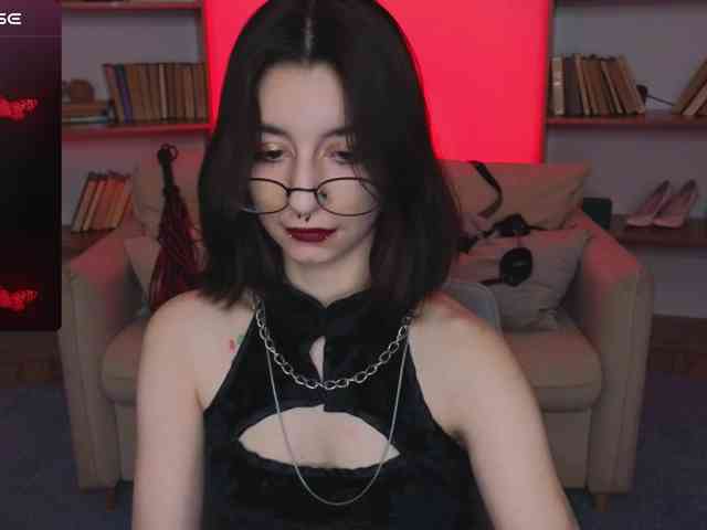 MistressMarcelli... Live Webcam on BongaCams