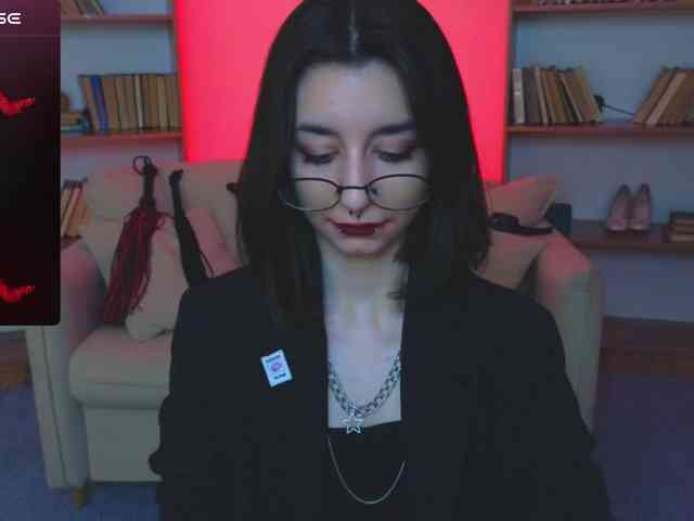 MistressMarcelline webcam