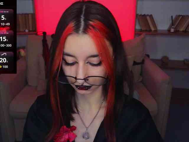 MistressMarcelline webcam