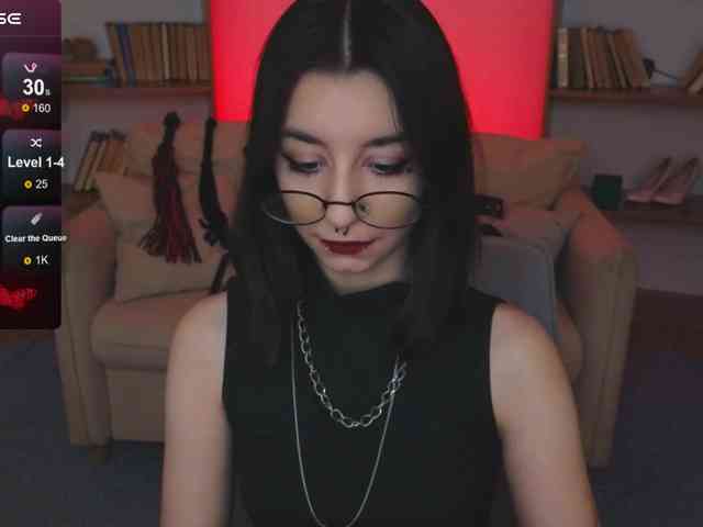 MistressMarcelline webcam