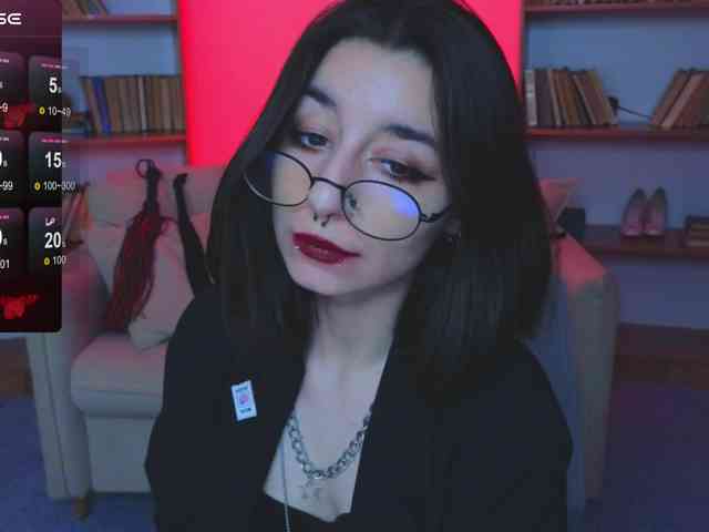 MistressMarcelline webcam