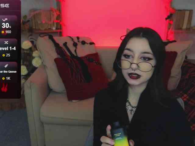 MistressMarcelline webcam