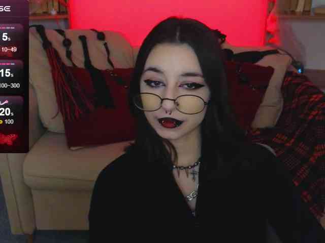 MistressMarcelline webcam