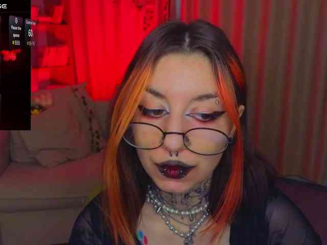 MistressMarcelline webcam