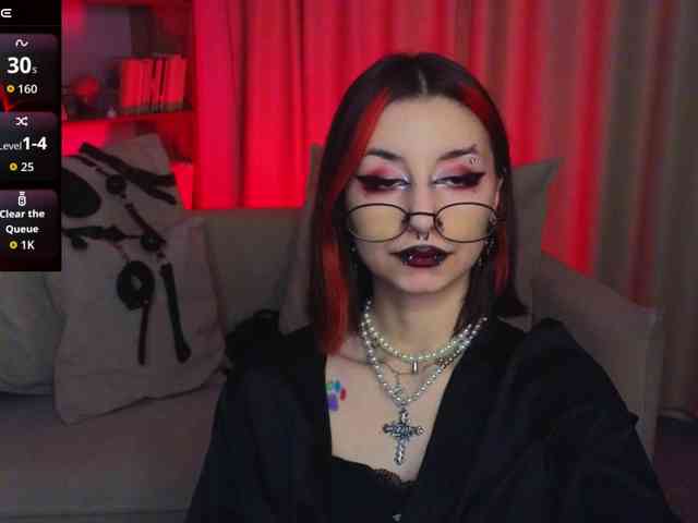 MistressMarcelline webcam