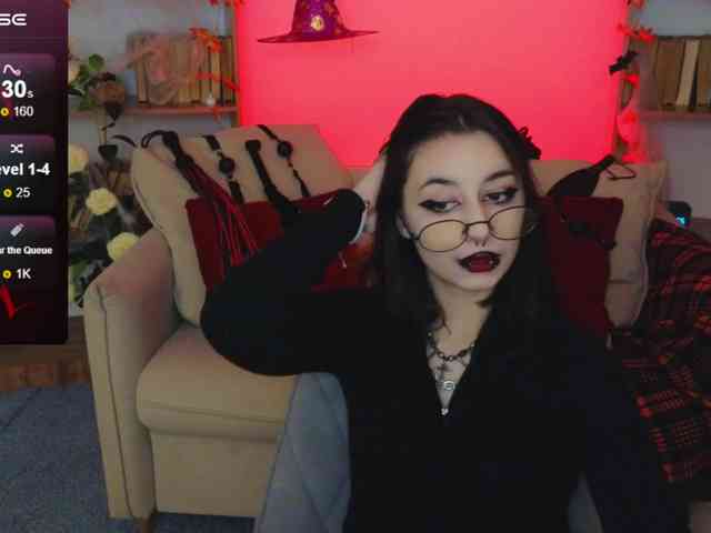 MistressMarcelline webcam