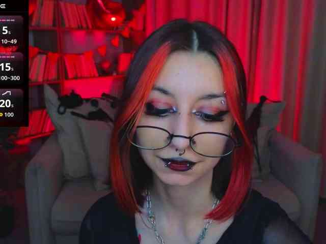 MistressMarcelline webcam