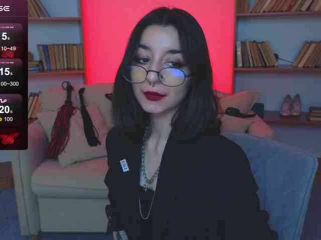 MistressMarcelline webcam