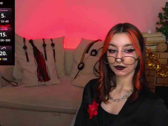 MistressMarcelline webcam