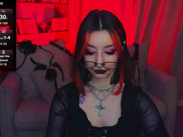 MistressMarcelline webcam