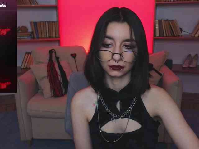 Модель: MistressMarcelline