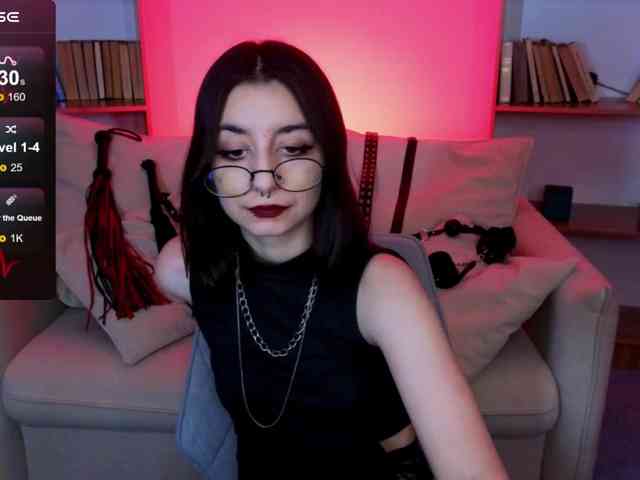MistressMarcelline webcam
