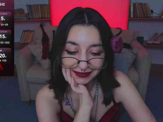MistressMarcelline webcam
