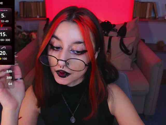 MistressMarcelline webcam