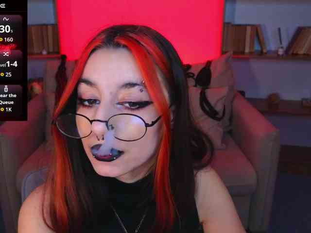 MistressMarcelline webcam