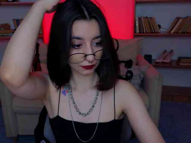 MistressMarcelline webcam
