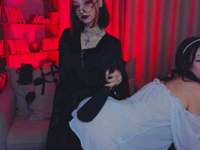 MistressMarcelline webcam