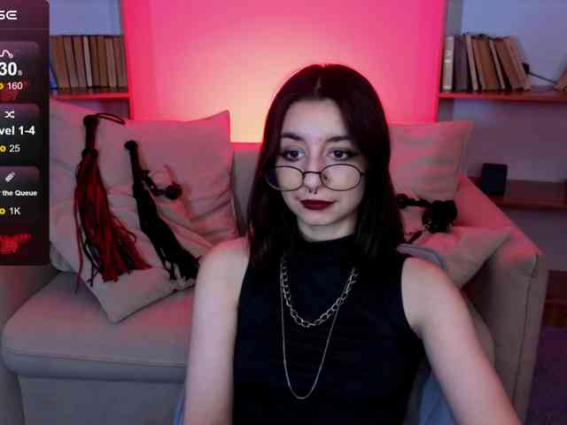 MistressMarcelline webcam