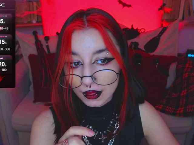 MistressMarcelline webcam