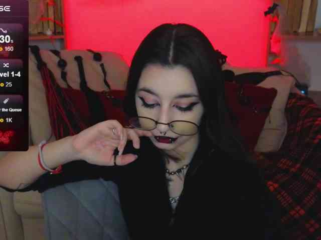 MistressMarcelline webcam
