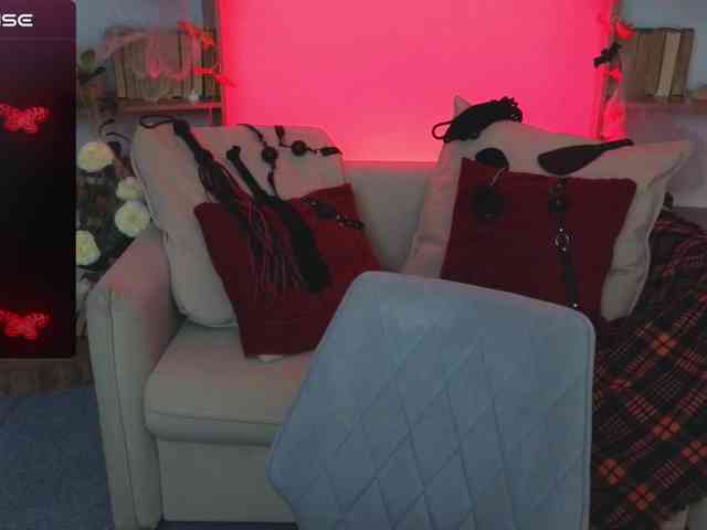 MistressMarcelline webcam