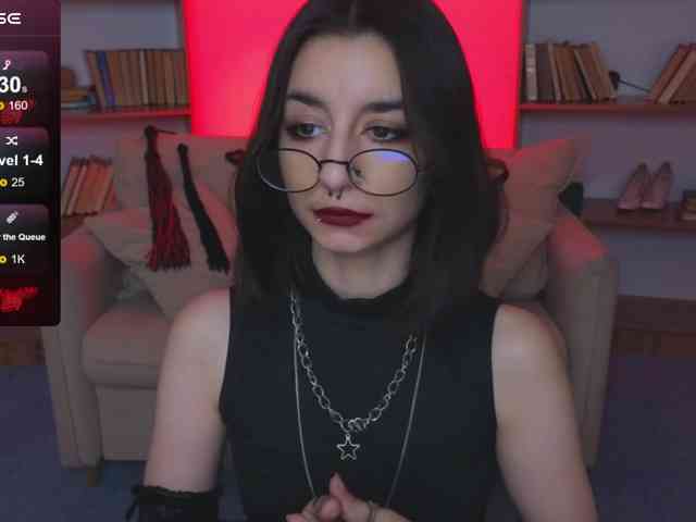 MistressMarcelline webcam