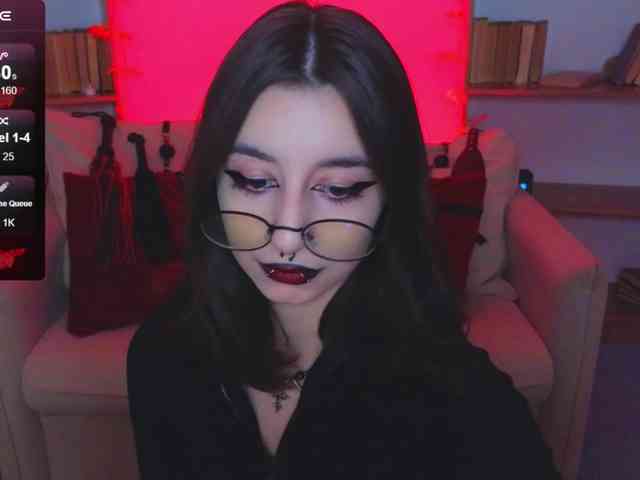 MistressMarcelline webcam