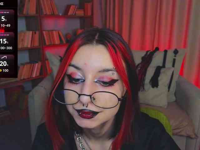 MistressMarcelline webcam