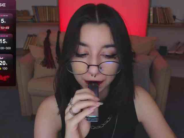 MistressMarcelline webcam