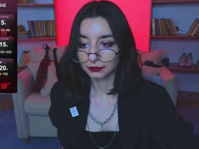 MistressMarcelline webcam