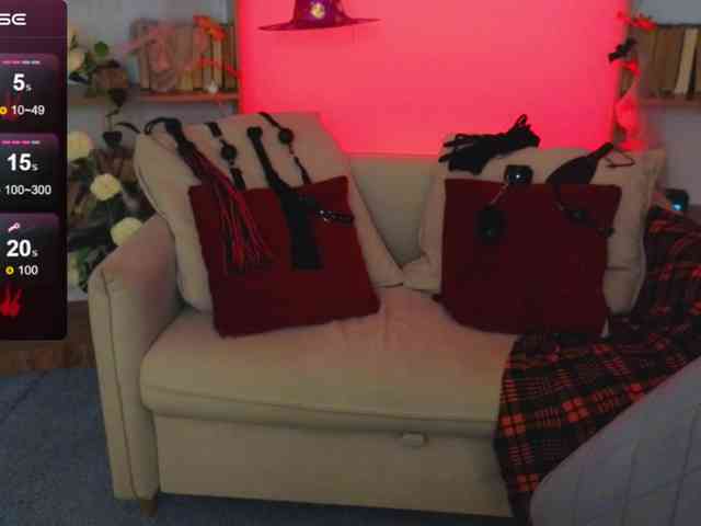 MistressMarcelline webcam