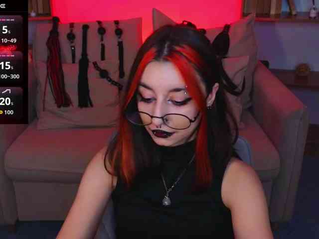 MistressMarcelline webcam