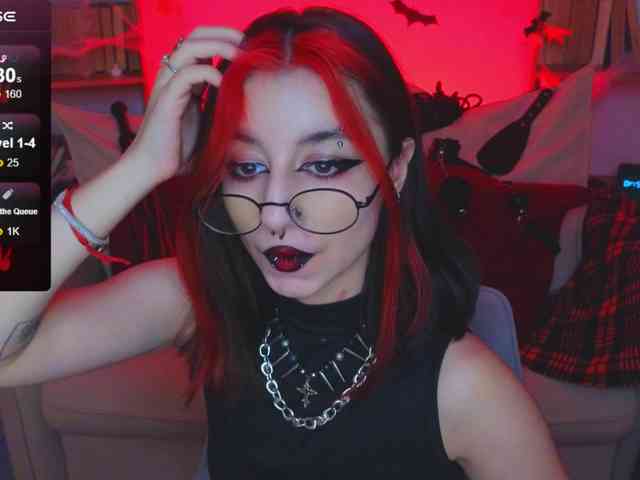 MistressMarcelline webcam