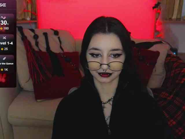 MistressMarcelline webcam