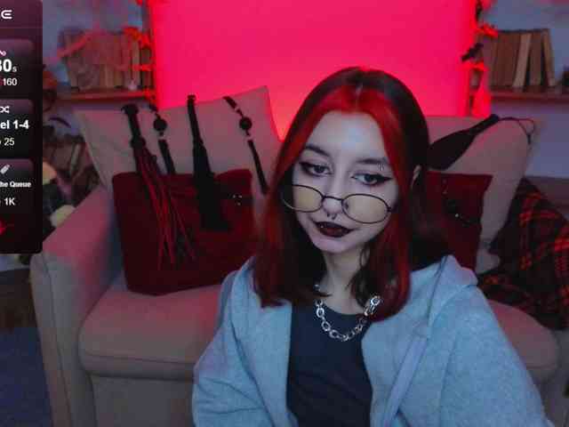 MistressMarcelline webcam