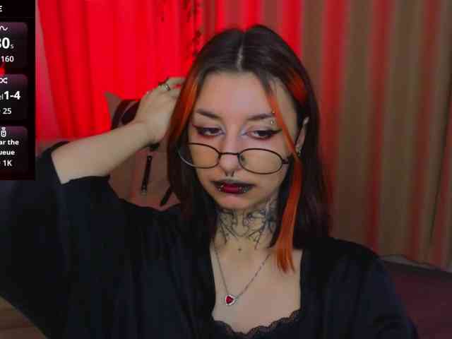 MistressMarcelline webcam