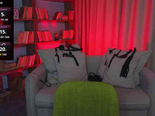 MistressMarcelline webcam