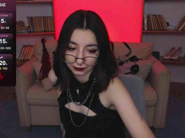 MistressMarcelline webcam