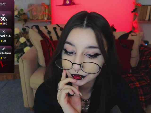 MistressMarcelline webcam