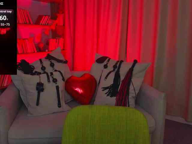 MistressMarcelline webcam