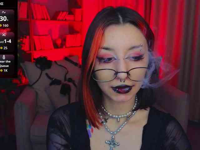 MistressMarcelline webcam