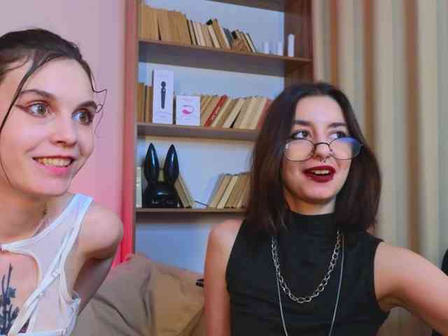 MistressMarcelline webcam