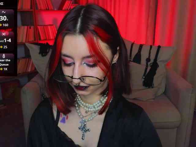 MistressMarcelline webcam