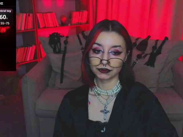 MistressMarcelline webcam