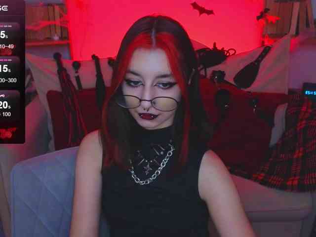 MistressMarcelline webcam