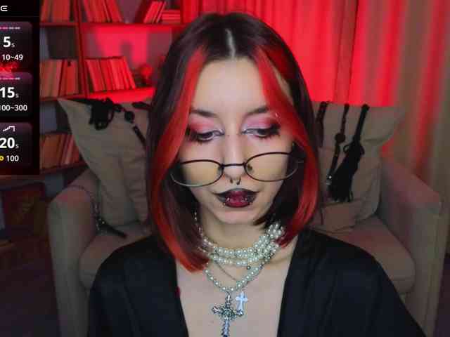 MistressMarcelline webcam