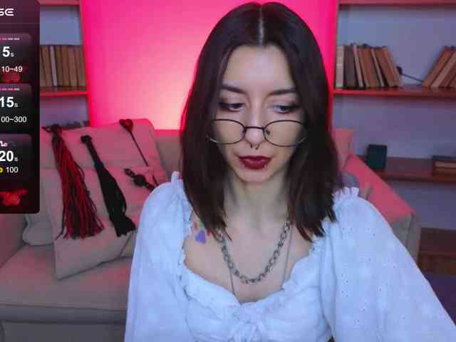 MistressMarcelline webcam