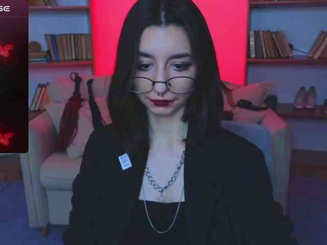 MistressMarcelline webcam