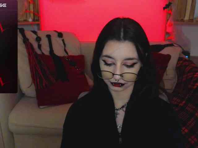 MistressMarcelline webcam