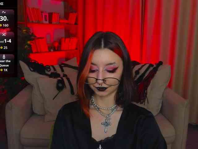 MistressMarcelline webcam